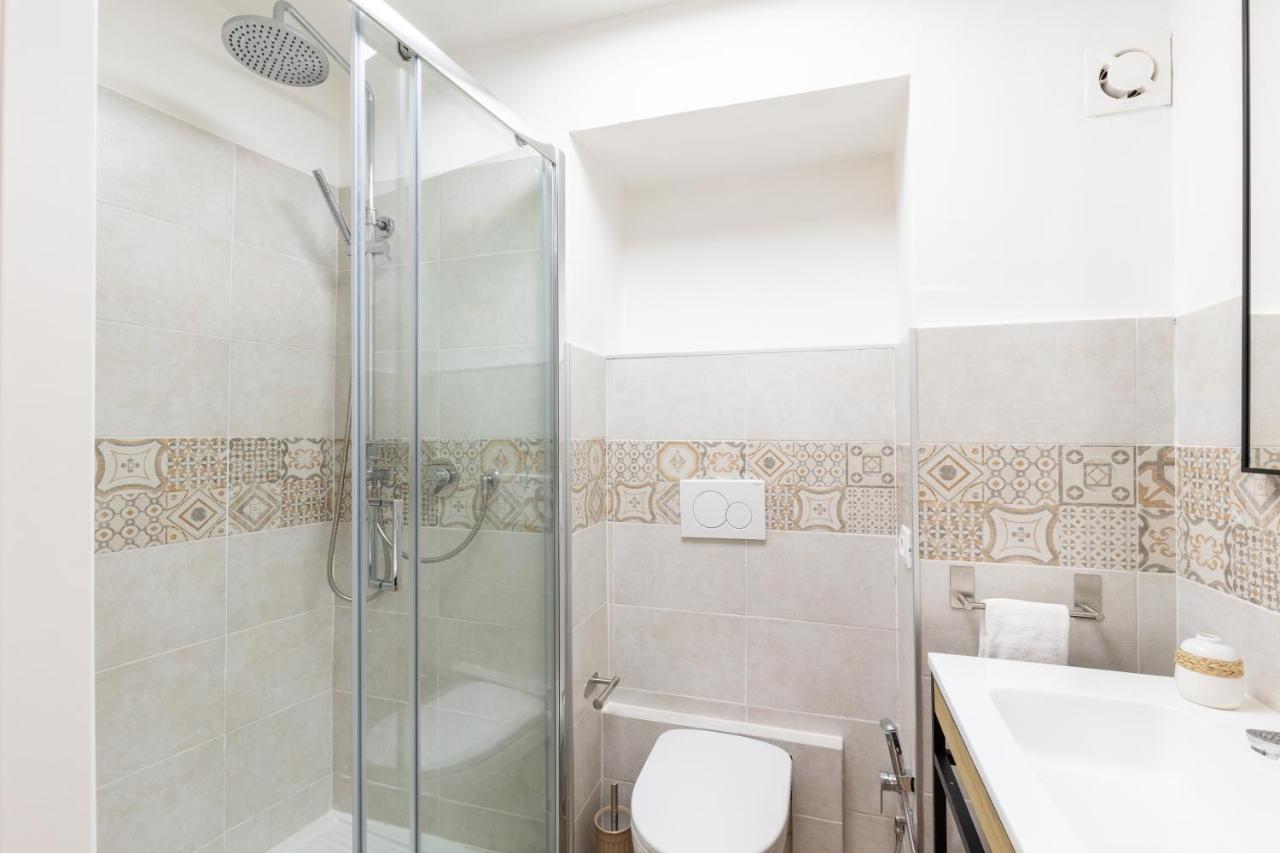 Gentile Suites - Private Rooms Roma Exterior foto
